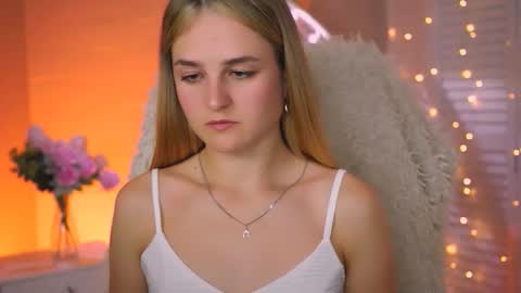 Snapshot of deboralarson chatting on 09-21-25, 06:48 Debora online show from 09-21-25, 06:48