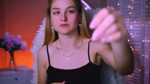 Snapshot of deboralarson chatting on 09-30-25, 03:44 Debora online show from 09-30-25, 03:44