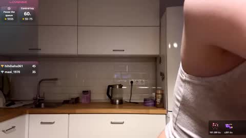 Hello My name is Sarah im new model here and little but shy. online show from 03-05-26, 04:36