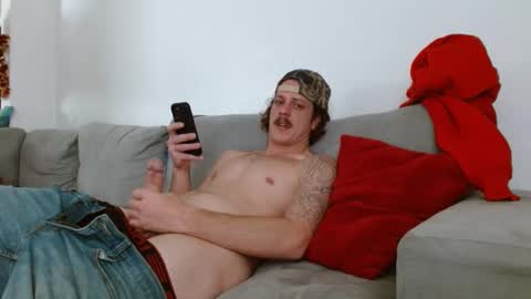 Snapshot of decentdick93 chatting on 12-12-24, 03:27 Decentdick93 online show from 12-12-24, 03:27