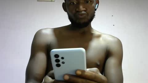 Snapshot of decraze chatting on 10-17-25, 03:53 decraze online show from 10-17-25, 03:53