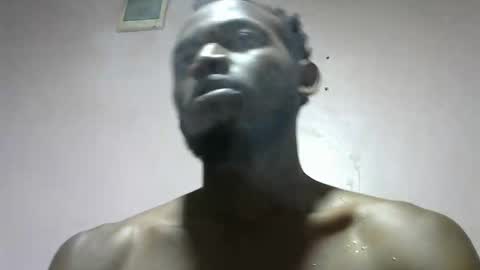 Snapshot of decraze chatting on 10-23-25, 09:30 decraze online show from 10-23-25, 09:30