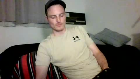 Dee4dayz online show from 07-28-26, 01:45