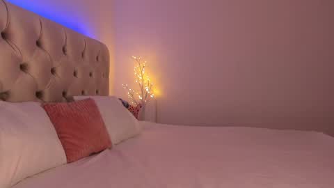 Snapshot of dee_nise chatting on 12-21-24, 08:43 Denise online show from 12-21-24, 08:43