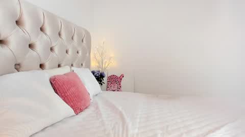 Snapshot of dee_nise chatting on 02-20-25, 01:40 Denise online show from 02-20-25, 01:40