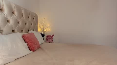 Snapshot of dee_nise chatting on 03-07-25, 02:23 Denise online show from 03-07-25, 02:23