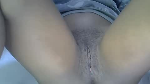 Snapshot of deechic_2 chatting on 01-14-26, 05:57 deechic_2 online show from 01-14-26, 05:57