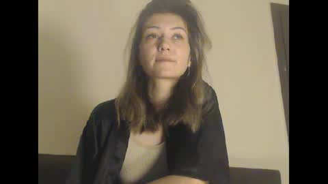 Snapshot of deelightfull chatting on 12-23-24, 04:06 Deelightfull online show from 12-23-24, 04:06