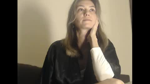 Snapshot of deelightfull chatting on 01-22-25, 05:28 Deelightfull online show from 01-22-25, 05:28