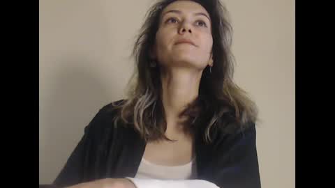 Snapshot of deelightfull chatting on 02-04-25, 08:56 Deelightfull online show from 02-04-25, 08:56