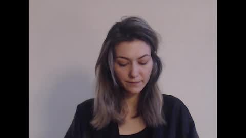 Snapshot of deelightfull chatting on 02-14-25, 11:42 Deelightfull online show from 02-14-25, 11:42