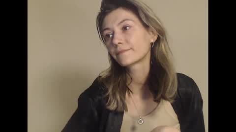 Snapshot of deelightfull chatting on 02-17-25, 05:21 Deelightfull online show from 02-17-25, 05:21