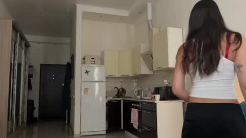 deepcute_ online show from 04-28-26, 02:00