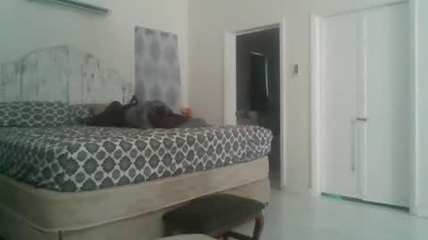 deepdiveme online show from 10-22-25, 07:57