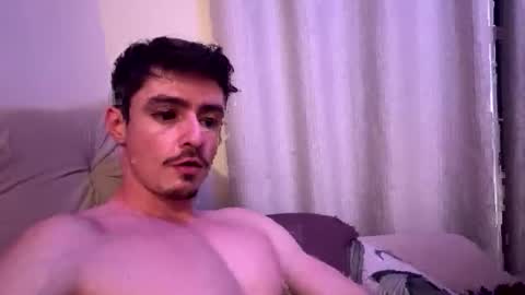 Snapshot of deepwhite2003 chatting on 10-06-25, 10:40 deepwhite2003 online show from 10-06-25, 10:40