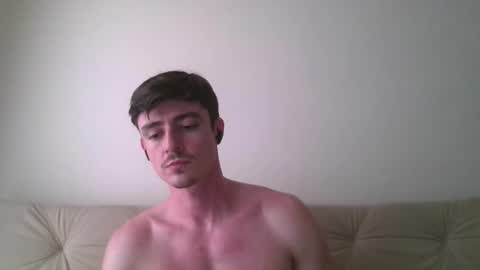 Snapshot of deepwhite2003 chatting on 10-16-25, 08:32 deepwhite2003 online show from 10-16-25, 08:32