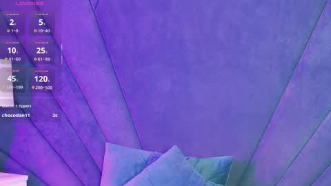 Snapshot of deezylicious chatting on 10-26-25, 09:59 Deea online show from 10-26-25, 09:59