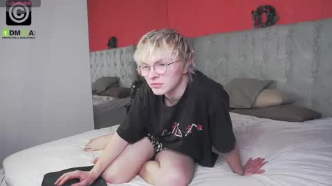 deficitt online show from 12-20-24, 09:28