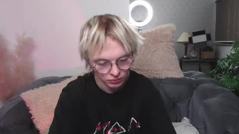 deficitt online show from 12-23-24, 05:32