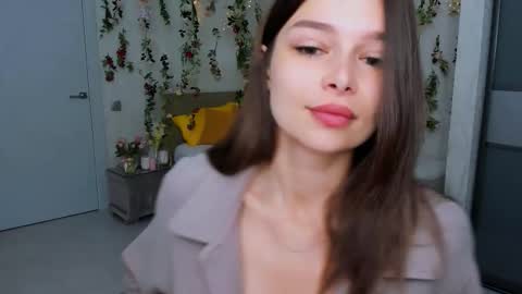 DegreeOfSincerity online show from 09-10-25, 01:05