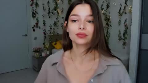 DegreeOfSincerity online show from 09-13-25, 01:16