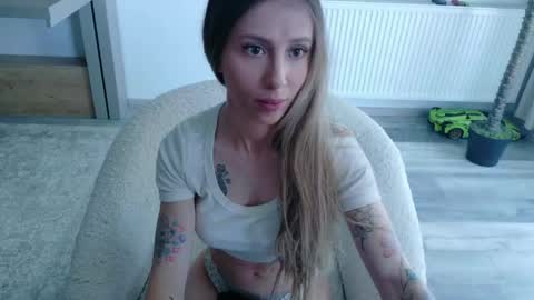 Di online show from 04-28-26, 09:14