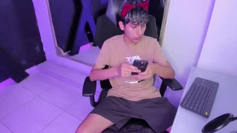 Deilan Wolf  online show from 03-03-26, 04:29