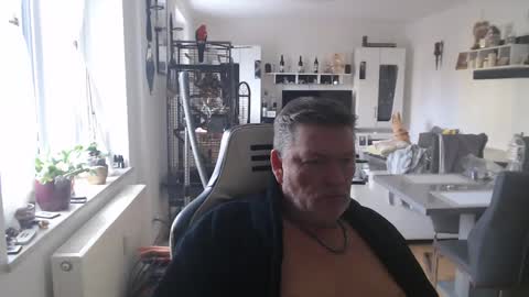 deinprinz2312 online show from 01-29-25, 10:05