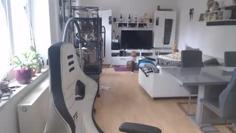 deinprinz2312 online show from 03-12-25, 10:48