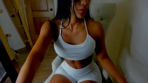 deisymadrid online show from 12-27-24, 11:53