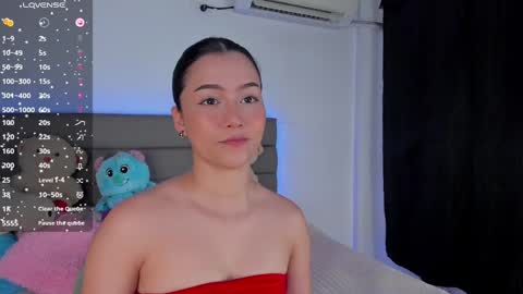 Snapshot of deisy_smith_ chatting on 12-18-24, 10:30  Deisy  online show from 12-18-24, 10:30