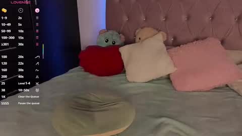 Snapshot of deisy_smith_ chatting on 09-10-25, 11:49  Deisy  online show from 09-10-25, 11:49