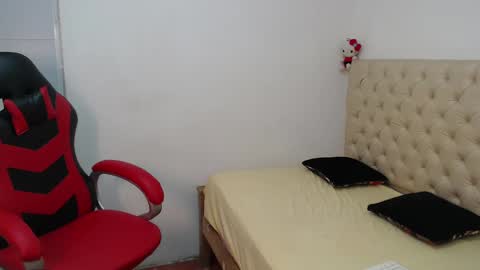 deiv2_ online show from 11-08-25, 01:39