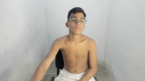 deivi_colins online show from 10-11-25, 12:54