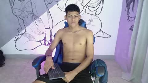 Snapshot of deivid_bigcock1 chatting on 09-20-25, 12:44 Deivid online show from 09-20-25, 12:44