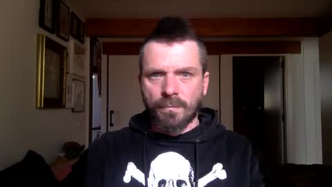 Hermes online show from 12-19-24, 12:01