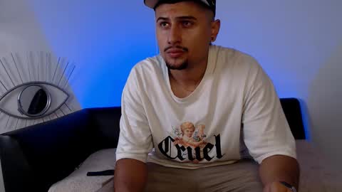  DEIVY  online show from 11-25-25, 02:55