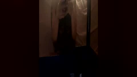 Snapshot of dejmood chatting on 06-19-26, 01:43 Moodydej online show from 06-19-26, 01:43