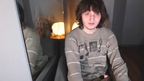 Snapshot of delalex chatting on 05-14-26, 10:27 Alex online show from 05-14-26, 10:27