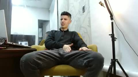 delglo online show from 10-03-25, 08:44