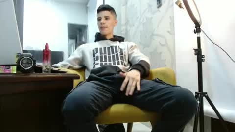 delglo online show from 10-04-25, 05:05