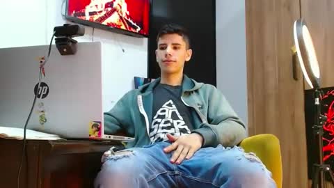 delglo online show from 10-13-25, 01:11