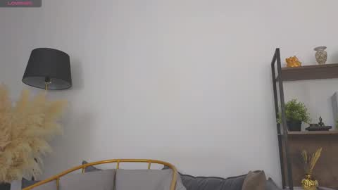 deliaeffy online show from 02-24-26, 12:25