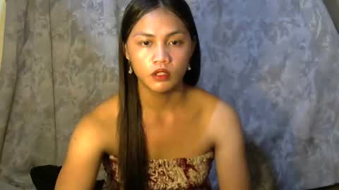 Snapshot of deliciouscum_rhianna chatting on 04-14-26, 01:00 deliciouscum_rhianna online show from 04-14-26, 01:00