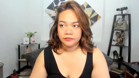 Snapshot of delightfulcurvy chatting on 12-01-24, 09:59 delightfulcurvy online show from 12-01-24, 09:59