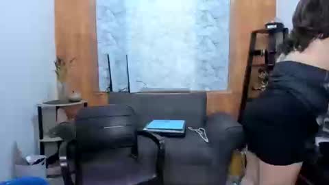 Snapshot of delightfulcurvy chatting on 02-06-25, 01:38 delightfulcurvy online show from 02-06-25, 01:38