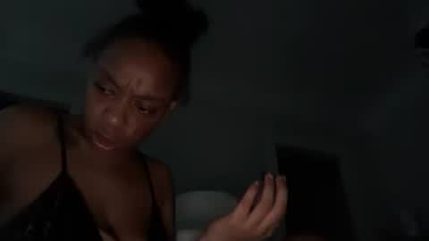 Snapshot of delightfuldark chatting on 12-04-25, 04:48 delightfuldark online show from 12-04-25, 04:48