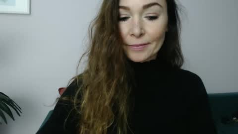 Snapshot of delilah_sweet chatting on 02-05-25, 05:20 delilah_sweet online show from 02-05-25, 05:20