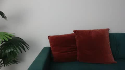 Snapshot of delilah_sweet chatting on 02-13-25, 02:09 delilah_sweet online show from 02-13-25, 02:09