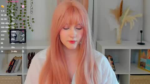 Delilah or Laila online show from 09-24-25, 10:02